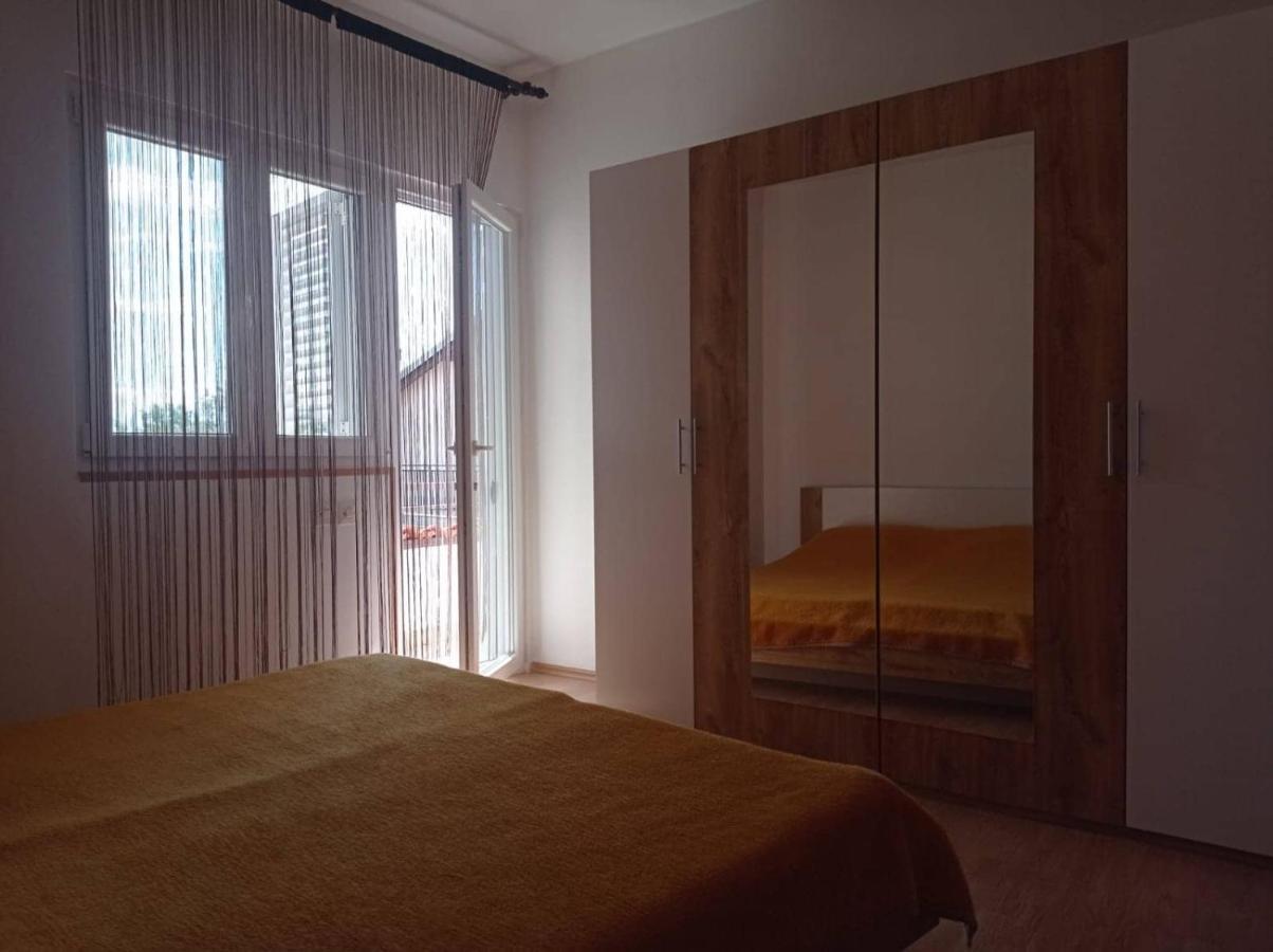 Apartmani Mare شيبينيك المظهر الخارجي الصورة