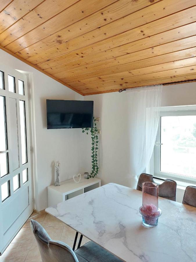 Apartmani Mare شيبينيك المظهر الخارجي الصورة